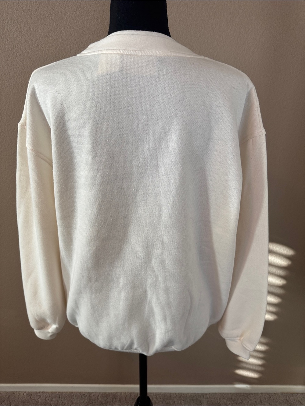 Vintage Cottagecore Painted Fall Country Scene Basic Editions Sweatshirt - Picture 8 of 10